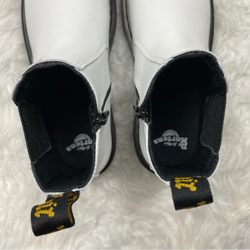 DR DOC MARTENS 2976 Quad Chelsea White Leather Romario Boots US Kids Sz 3 EU 34 - Picture 9 of 11